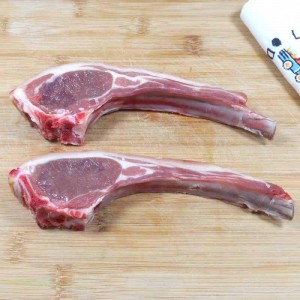 Côte première d'agneau