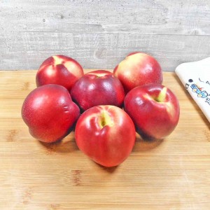 Nectarine Blanche